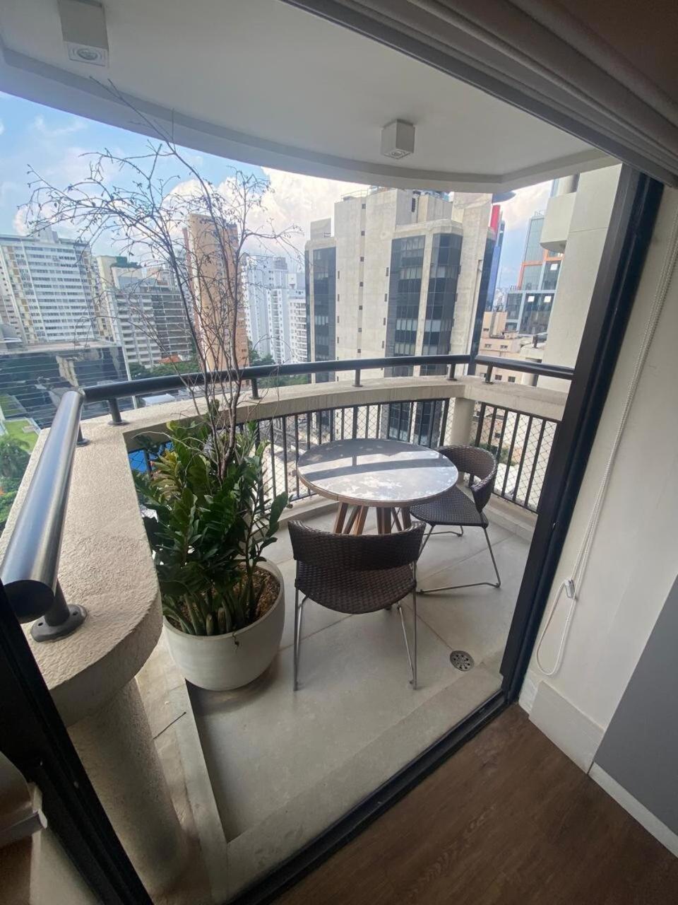 Apartamento Flat Itaim Bibi Em 5 Estrelas *